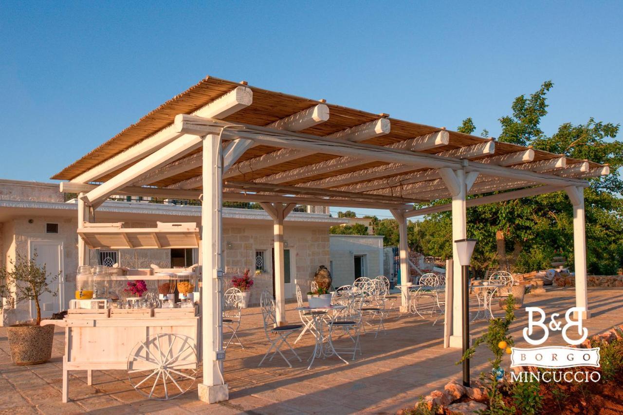 Borgo Mincuccio Panzió Ostuni Kültér fotó