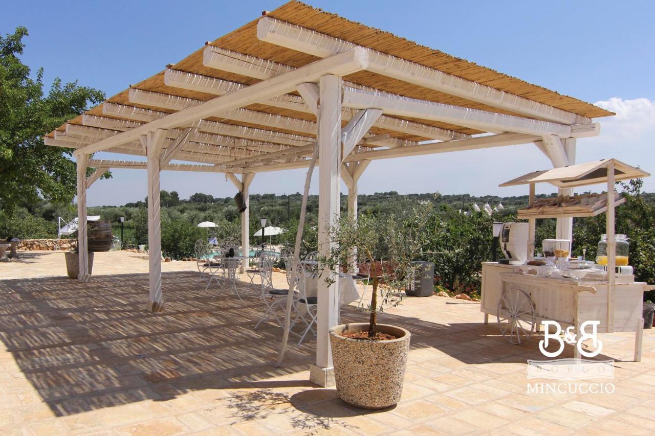 Borgo Mincuccio Panzió Ostuni Kültér fotó