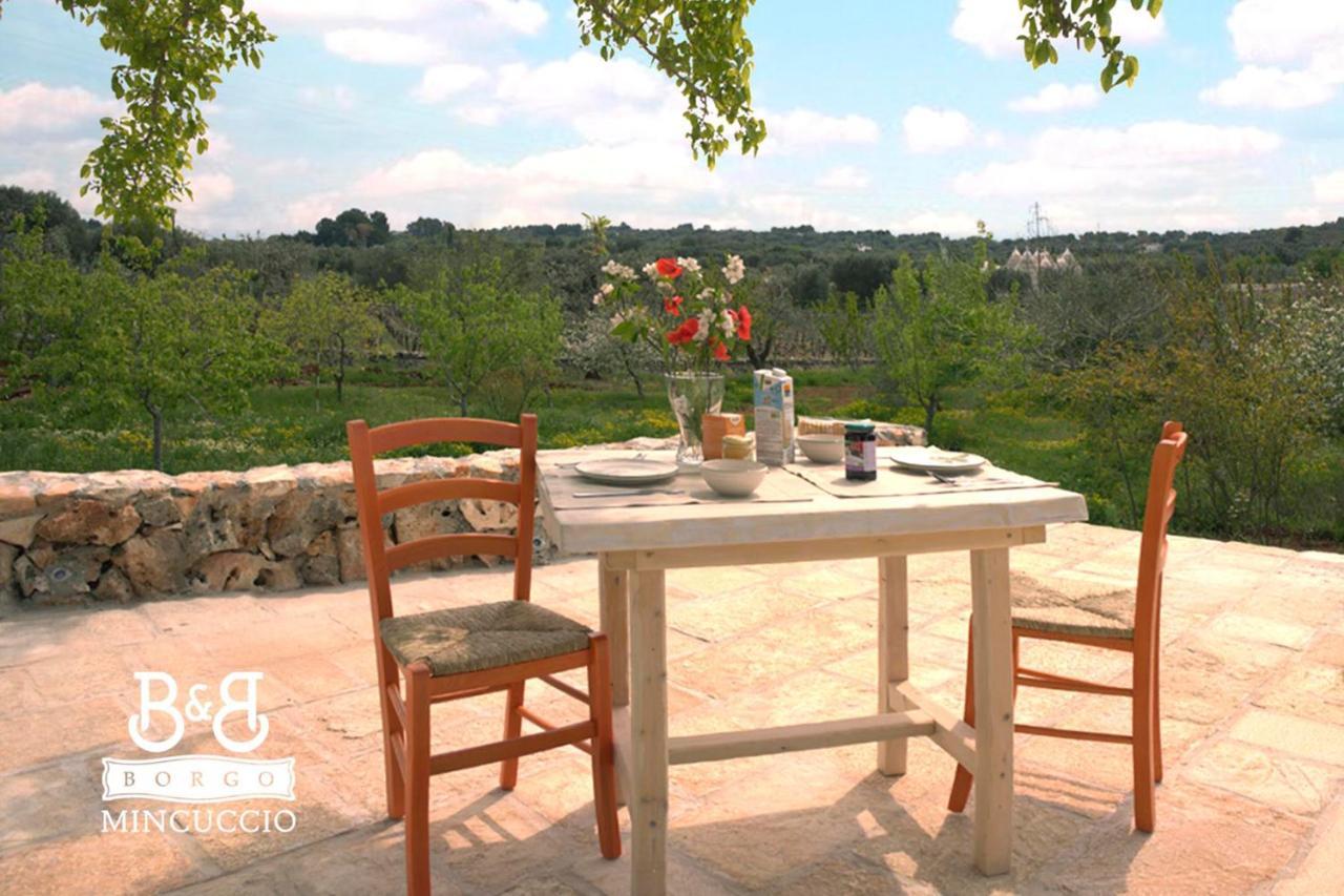 Borgo Mincuccio Panzió Ostuni Kültér fotó